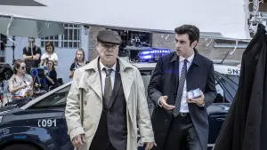 Задник до фильму"Невідоме походження" #296250