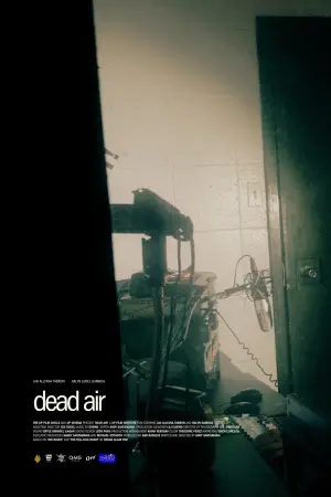 Постер до фильму"Dead Air" #929103