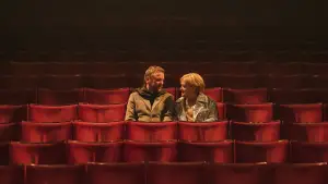 Задник до фильму"Зірка не того масштабу" #599499