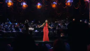 Задник до фильму"Audra McDonald: I Am What I Am" #843724