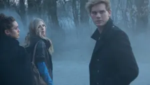 Задник до фильму"Занепалі" #302877