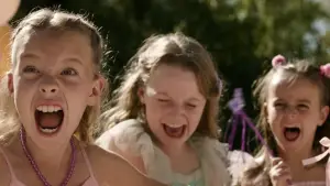 Задник до фильму"Удачі, веселися, не вмирай" #523483