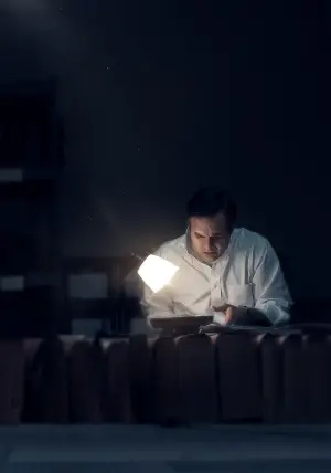 Постер до фильму"Темні води" #506639