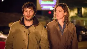 Відео до фільму Щось не так з тобою | ЩОСЬ НЕ ТАК З ТОБОЮ / EN LIBERT&Eacute;!, офіційний українcький трейлер, 2019