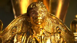 Задник до фильму"A Hero