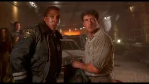 Задник до фильму"Денне світло" #709807