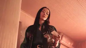 Задник до фильму"Револьвер" #637206