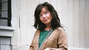 Задник до фильму"Та, що танцює у темряві" #752903