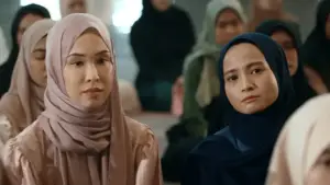 Задник до фильму"Air Mata Mualaf" #789400