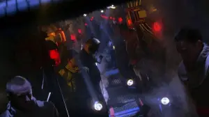 Задник до фильму"Багряний приплив" #720433