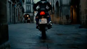 Задник до фильму"Шкіра, в якій я живу" #699175