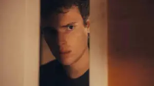 Задник до фильму"Пацієнт" #451428