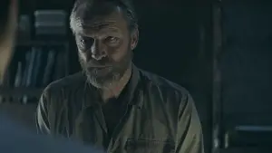 Задник до фильму"Чужа земля" #334616