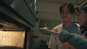 Задник до фильму"Senin Harga Naik" #765251