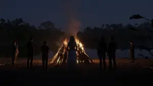 Задник до фильму"Вічні" #588676