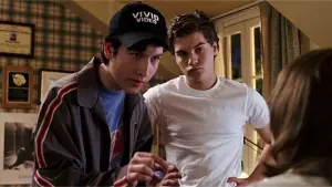 Задник до фильму"Сусідка" #674294