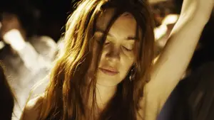 Задник до фильму"Молода жінка" #741494