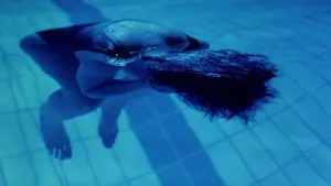 Задник до фильму"Три кольори: Синій" #729292