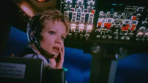 Задник до фильму"Турбулентність" #654102