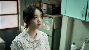 Задник до фильму"Стара жінка з ножем" #528907