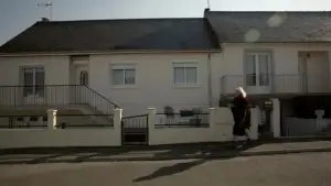 Задник до фильму"RN 72, à la conquête de l