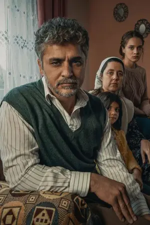 Постер до фильму"Hayat" #775884