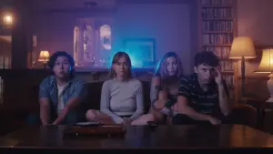 Задник до фильму"Say Less" #769175