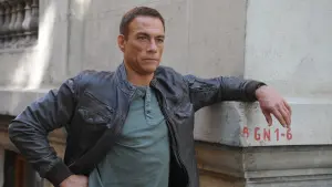 Задник до фильму"Шість куль" #302966