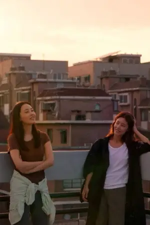 러닝타임은 77분