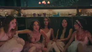 Задник до фильму"Смертельно вродливі" #759423