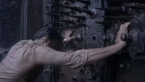 Задник до фильму"Тумбад" #384490