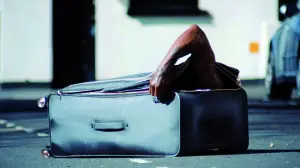 Задник до фильму"Гість" #756922