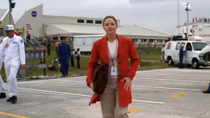 Задник до фильму"Контакт" #618253