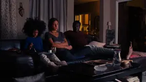 Задник до фильму"П’ять дияволів" #404306