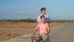 Задник до фильму"Kung Nag-aatubili" #439769