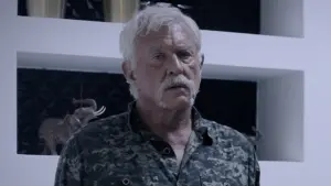 Задник до фильму"Чорна мітка" #384980