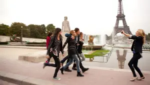 Задник до фильму"Літо. Однокласники. Любов" #302915