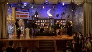 Задник до фильму"Недитяче кіно" #644560