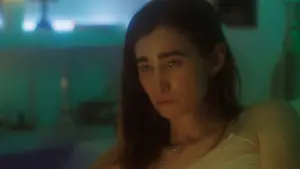 Задник до фильму"The Serpent