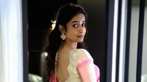 Задник до фильму"ஹேப்பி ராஜ்" #766544