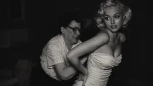 Задник до фильму"Білявка" #306713