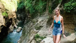 Задник до фильму"У полоні стихії" #258293