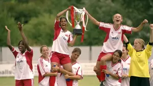 Задник до фильму"Грай, як Бекхем" #732381