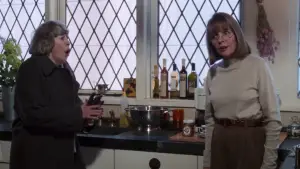 Задник до фильму"Клуб перших дружин" #677735