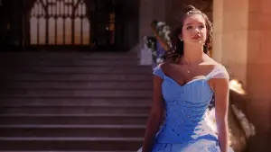 Задник до фильму"Таємне товариство другонароджених членів королівської сім’ї" #269204