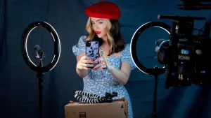 Задник до фильму"Не в порядку" #286080