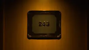 Задник до фильму"Chambre 243" #943063
