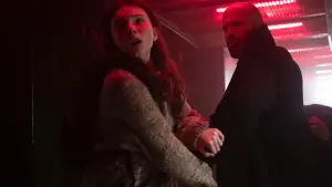 Задник до фильму"Убежище" #507520