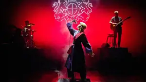 Задник до фильму"National Theatre Live: Inter Alia" #767749