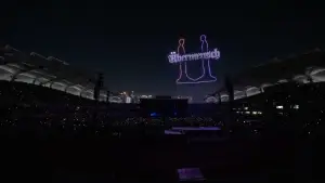 Задник до фильму"지드래곤 인 시네마 [위버맨쉬]" #784685